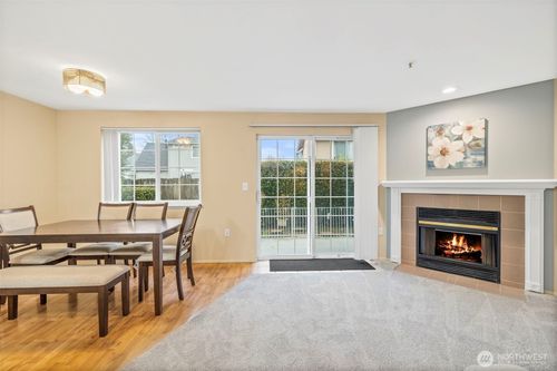 b103-10824 Se 170th St, Renton, WA, 98055-5947 | Card Image