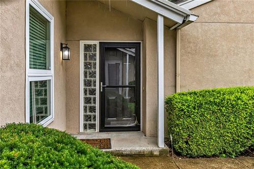 12735 108th Pl, Overland Park, KS, 66210-1142 | Card Image