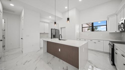 27 Sw 8th Pl, Cape Coral, FL, 33991-1500 | Card Image