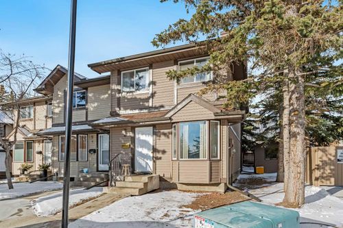 49 Range Gdns Nw, Calgary, AB, T3G2H1 | Card Image
