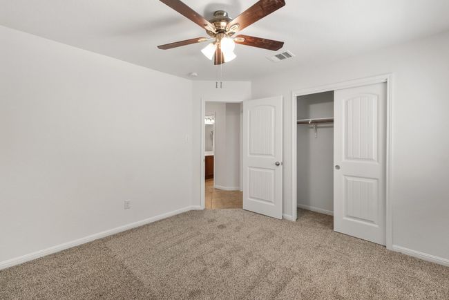 155 San Miniato St, House other with 4 bedrooms, 2 bathrooms and 3 parking in Georgetown TX | Image 25