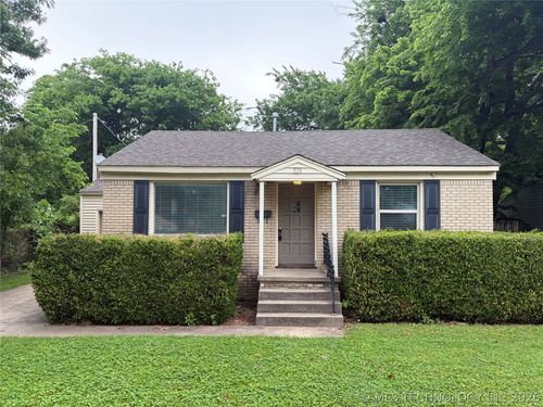 529 Louisville Ave, Tulsa, OK, 74112-3900 | Card Image