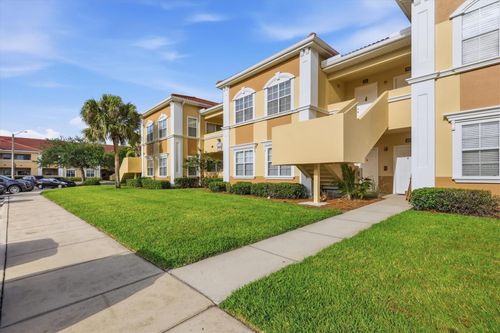 202-1015 Villagio Cir, SARASOTA, FL, 34237-2601 | Card Image
