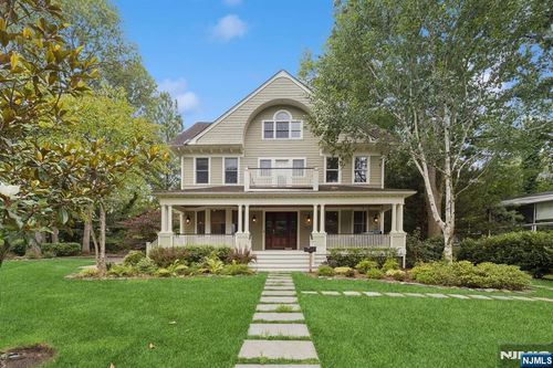 24 Westervelt Ave, Tenafly, NJ, 07670-2731 | Card Image