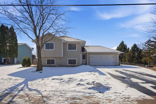 6121 Egg Lake Rd N, Hugo, MN, 55038-9212 | Card Image