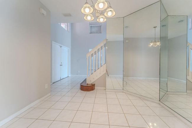 1568 Sw 106 Th Ave, House other with 3 bedrooms, 3 bathrooms and null parking in Pembroke Pines FL | Image 12
