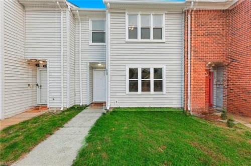 668 Goose Creek Rd, Virginia Beach, VA, 23462-7113 | Card Image