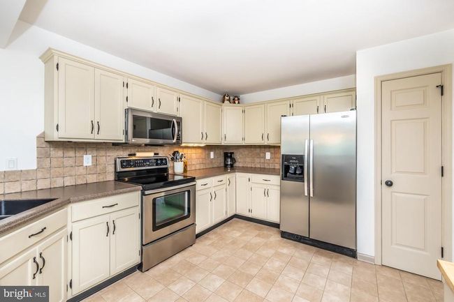 87 Ascot Dr, Townhouse with 3 bedrooms, 3 bathrooms and null parking in ELVERSON PA | Image 9