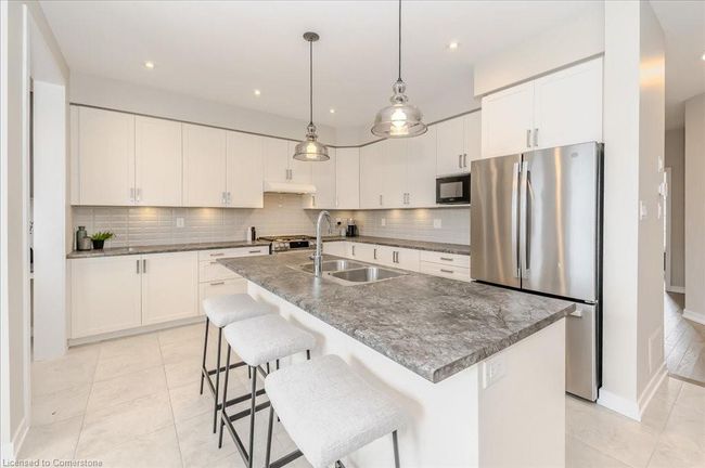 262 Dolman St, House other with 4 bedrooms, 3 bathrooms and 4 parking in Breslau ON | Image 12