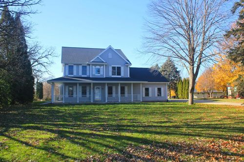 W275S2293 Lacustrine Way, Waukesha, WI, 53188-5205 | Card Image