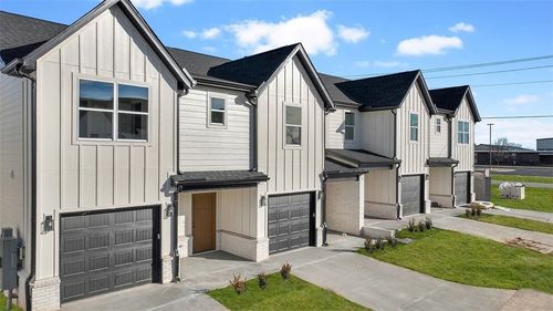 1700 Cuppett Cir, Pea Ridge, AR, 72751-3242 | Card Image