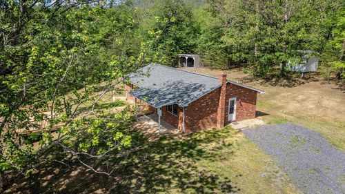 128 Walter Ln, FORT VALLEY, VA, 22652-2541 | Card Image