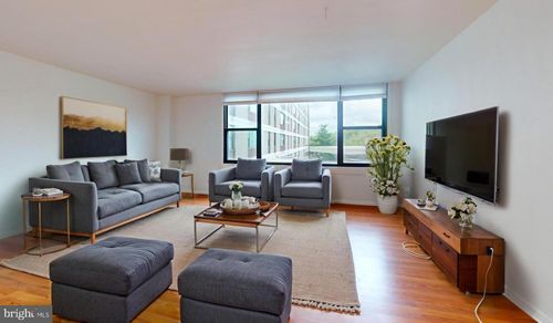 apt-512-4600 Duke St, ALEXANDRIA, VA, 22304-2518 | Card Image