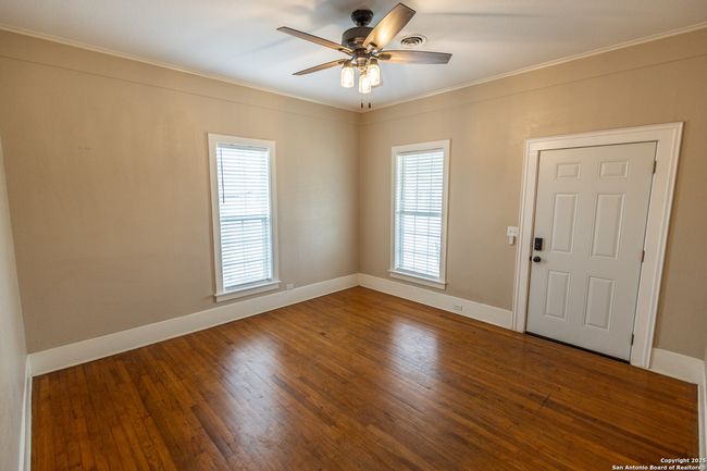 219 S Pickford, House other with 2 bedrooms, 2 bathrooms and null parking in Sabinal TX | Image 9