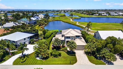 9066 Mockingbird Dr, SANIBEL, FL, 33957-3611 | Card Image