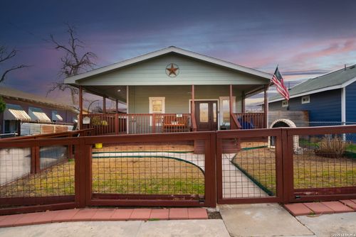 318 Pruitt Ave, San Antonio, TX, 78204-2545 | Card Image