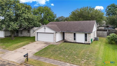 308 Trentwood Cir, Victoria, TX, 77901-2535 | Card Image