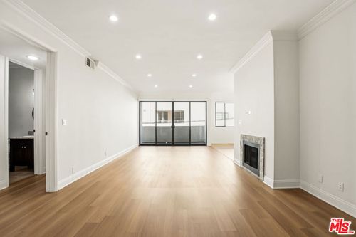 204-430 Maple Drive, Beverly Hills, CA, 90210 | Card Image