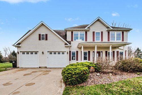 10732 Marquedat Dr, Grass Lake, MI, 49240-8802 | Card Image