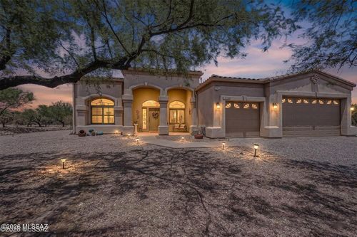 1282 W Via De Santo Tomas, Sahuarita, AZ, 85629-9094 | Card Image