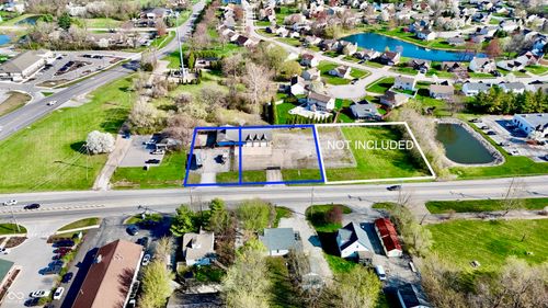 4978 W Smith Valley Rd, Greenwood, IN, 46142-9021 | Card Image