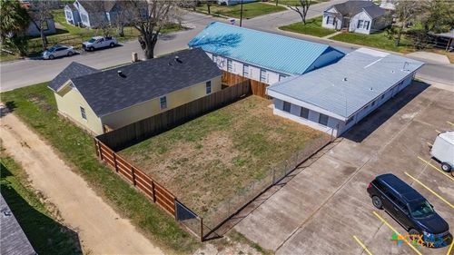 1508 East St, Victoria, TX, 77901-6010 | Card Image