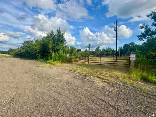 8920 Fm 2246 Rd, Buna, TX, 77612-3868 | Card Image