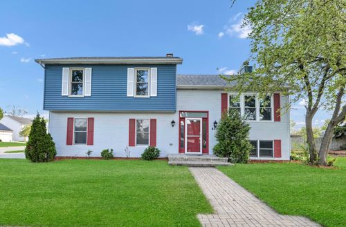 439 E Morse Ave, Bartlett, IL, 60103-4157 | Card Image