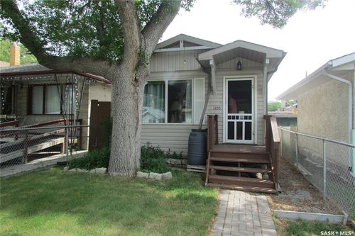 1455 Connaught St, Regina, SK, S4T4T1 | Card Image