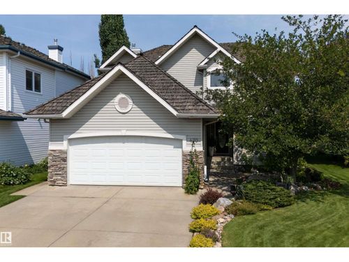 430 Norway Cres, House with 4 bedrooms, 4 bathrooms and 4 parking in Sherwood Park AB | Card Image