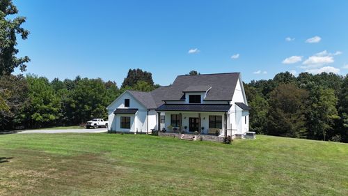 314 Oakmere Ln, Lafayette, TN, 37083-4104 | Card Image