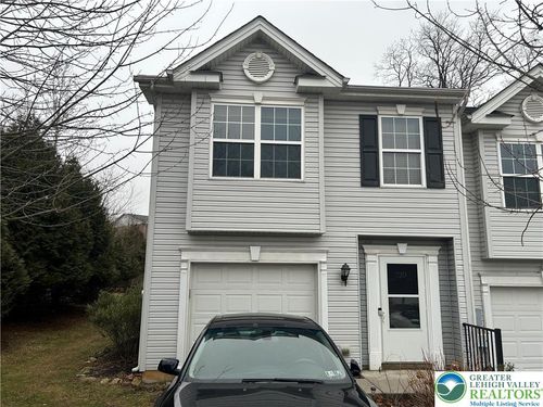 720 Trout Creek Ln, Allentown, PA, 18103-4963 | Card Image
