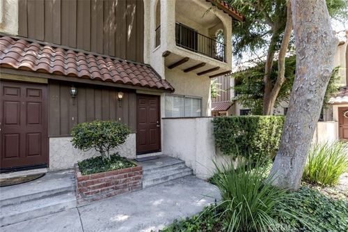 66-19545 Sherman Way, Reseda, CA, 91335 | Card Image