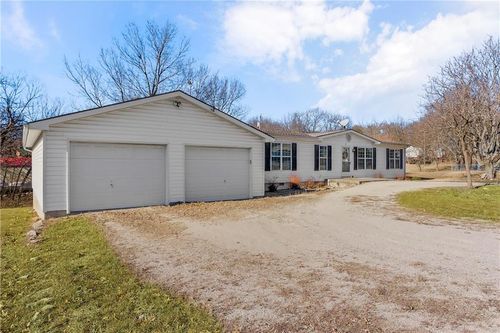 1 Deepwoods Ct, Linn Valley, KS, 66040-5212 | Card Image
