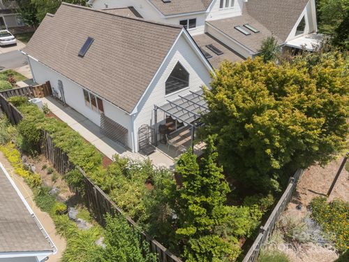 8 Beekeeper Trl, Swannanoa, NC, 28778-6101 | Card Image