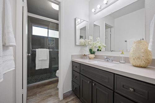 apt-65-3591 Quail Lakes Dr, Stockton, CA, 95207-5279 | Card Image