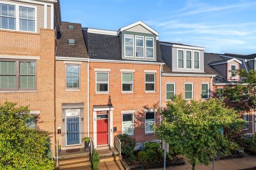 1366 Federal St, Pittsburgh, PA, 15212-4755 | Card Image