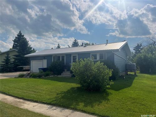 310 Main Street, Abernethy, SK, S0A0V0 | Card Image