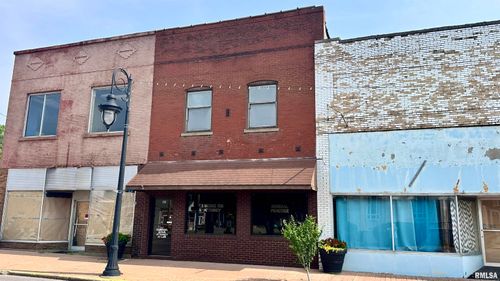 226 E Main St, West Frankfort, IL, 62896-2406 | Card Image