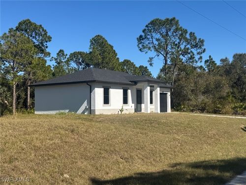 1035 Barcelona St E, LEHIGH ACRES, FL, 33974-9616 | Card Image