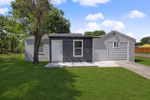1000 Schieffer Ave, Fort Worth, TX, 76110-4521 | Card Image