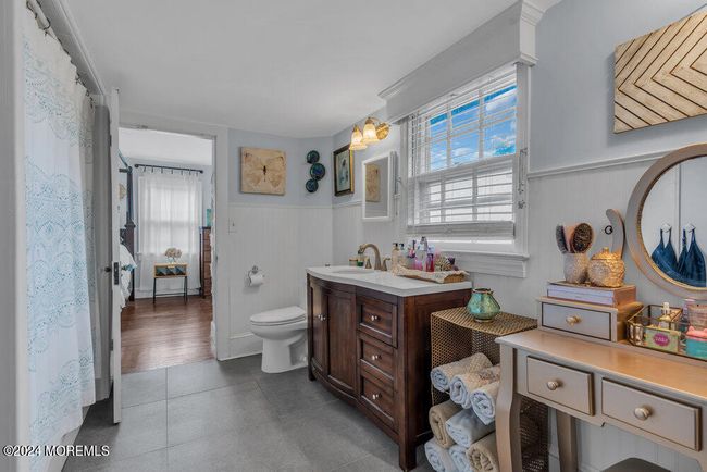 Full Bath | Image 27