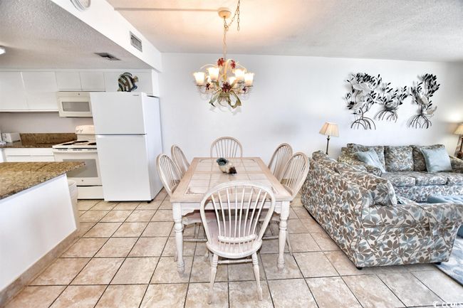 UNIT-111 - 1012 N Waccamaw Dr, Condo with 2 bedrooms, 2 bathrooms and null parking in Murrells Inlet SC | Image 9