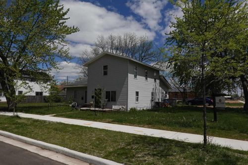 2325-2327 East Avenue, Stevens Point, WI, 54481 | Card Image