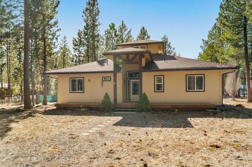 2706 Alacano Dr, La Pine, OR, 97739-8857 | Card Image