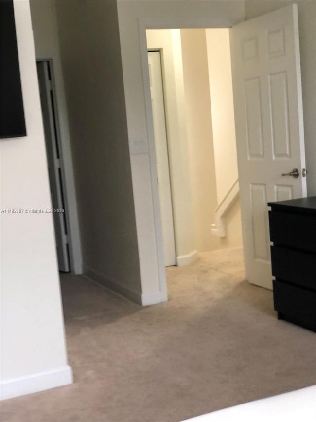 APT-203 - 10600 Nw 88 Th St, Condo with 2 bedrooms, 3 bathrooms and null parking in Doral FL | Image 9