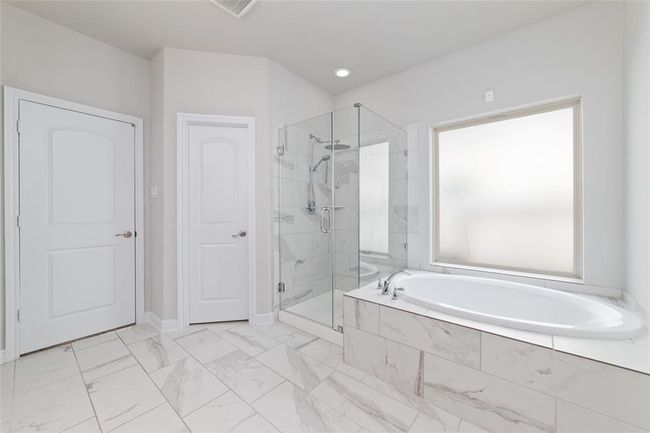 3324 Hickory Leaf Trl, House other with 4 bedrooms, 3 bathrooms and 2 parking in Conroe TX | Image 24