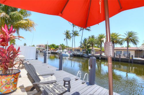 2228 Se 10th St, Pompano Beach, FL, 33062-7005 | Card Image