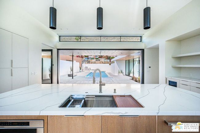 310 W Crestview Dr, House other with 3 bedrooms, 4 bathrooms and 2 parking in Palm Springs CA | Image 25
