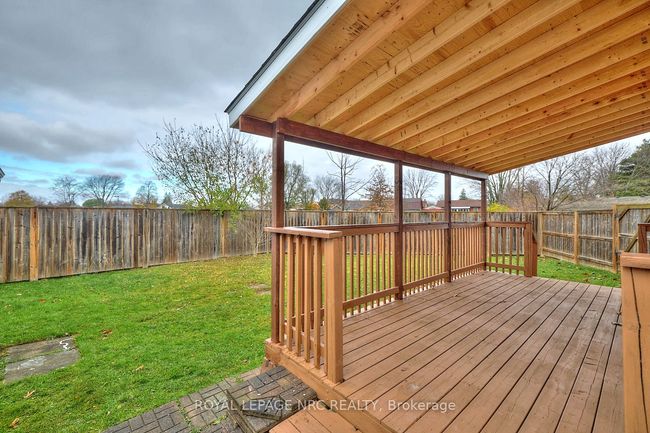 7405 Susan Cres, House other with 4 bedrooms, 2 bathrooms and 4 parking in Niagara Falls ON | Image 19